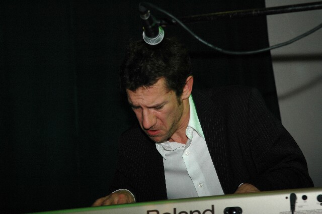 min 2007 12 16 agora 100